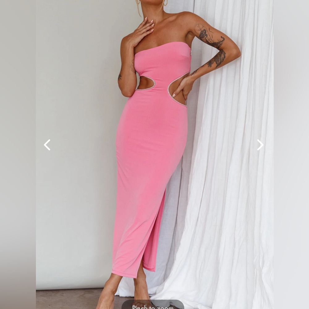 ✨HELLO MOLLY PINK FORMAL DRESS✨